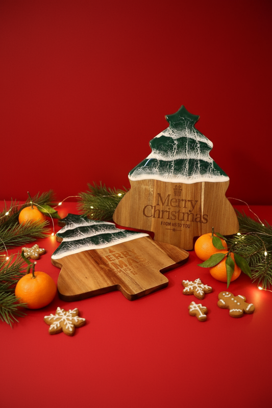 Custom Christmas Tree Cutting Board – Personalized Wooden & Resin Holiday Cheese Board – Unique Charcuterie Gift